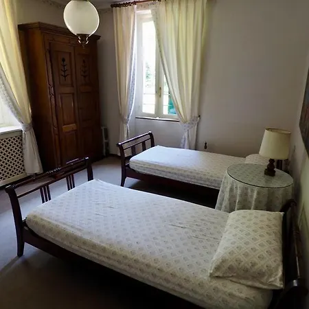 Casa Mondadori * Meina