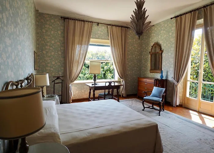 Casa Mondadori Nocleg ze śniadaniem