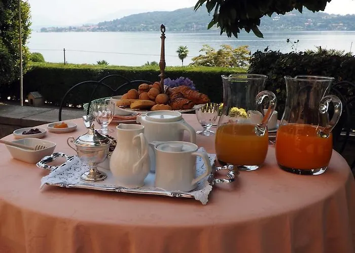 לינה וארוחת בוקר Casa Mondadori