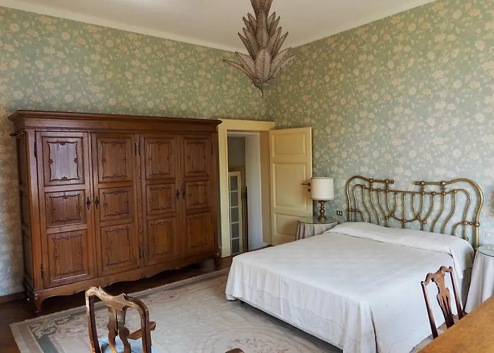 לינה וארוחת בוקר Casa Mondadori